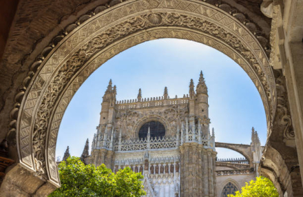 Going to Seville? – Easy!