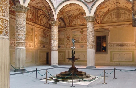 Discover Florence in Comfort with a Private Chauffeur-Driven Car