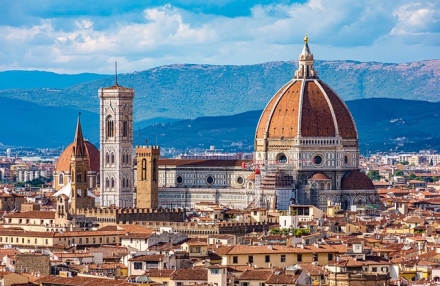 Discover Florence in Comfort with a Private Chauffeur-Driven Car