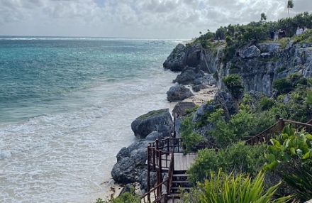 El misterioso Tulum: comodidad VIP sobre ruedas