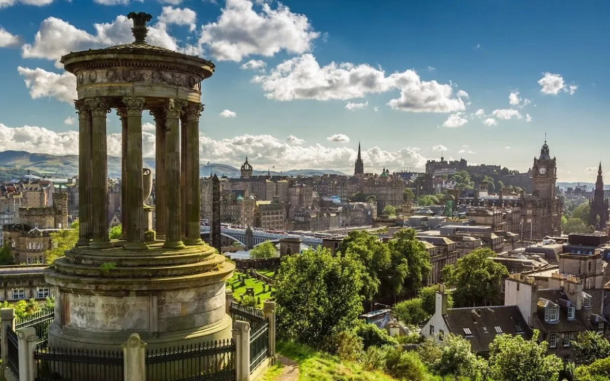 Chauffeur Service in Edinburgh