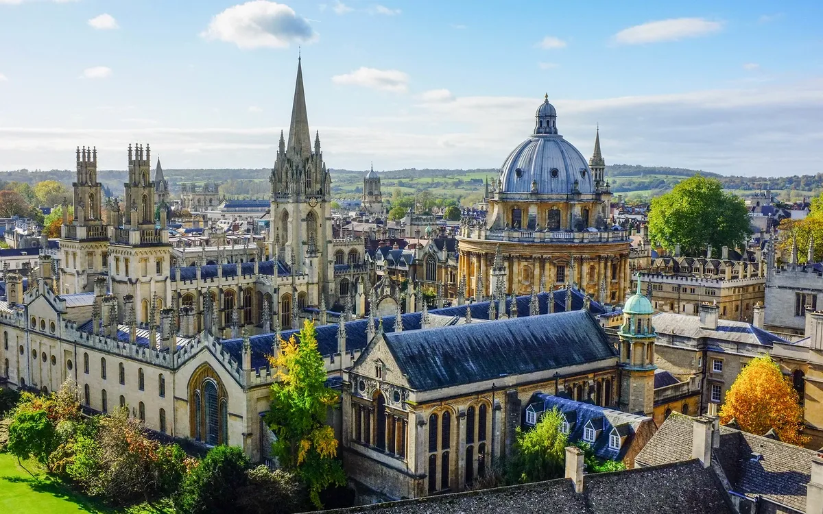 Chauffeur Service in Oxford