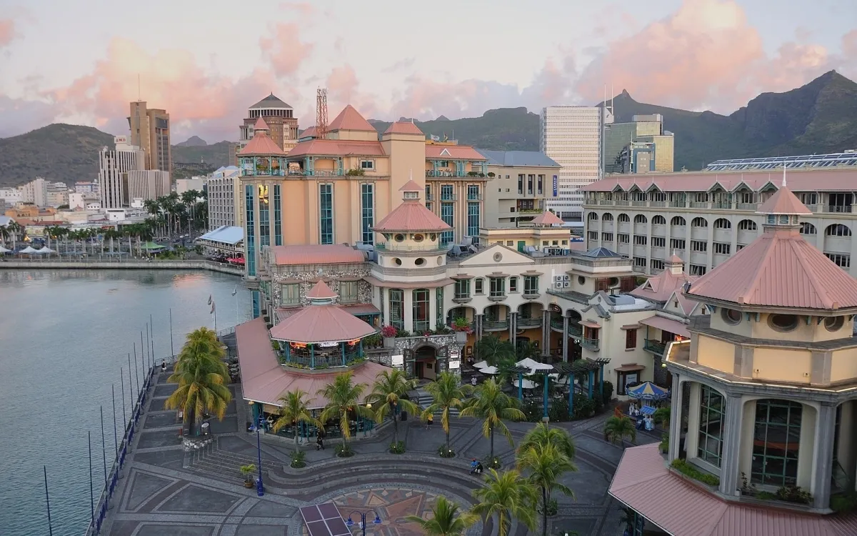 Chauffeur Service in Port Louis