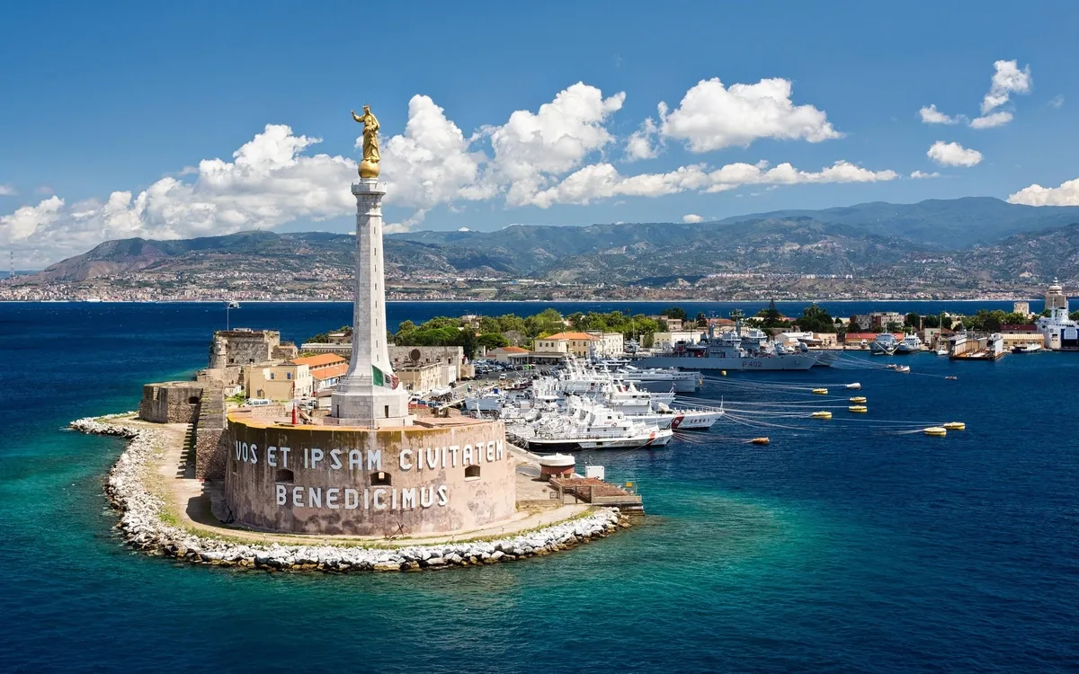 Chauffeur Service in Messina