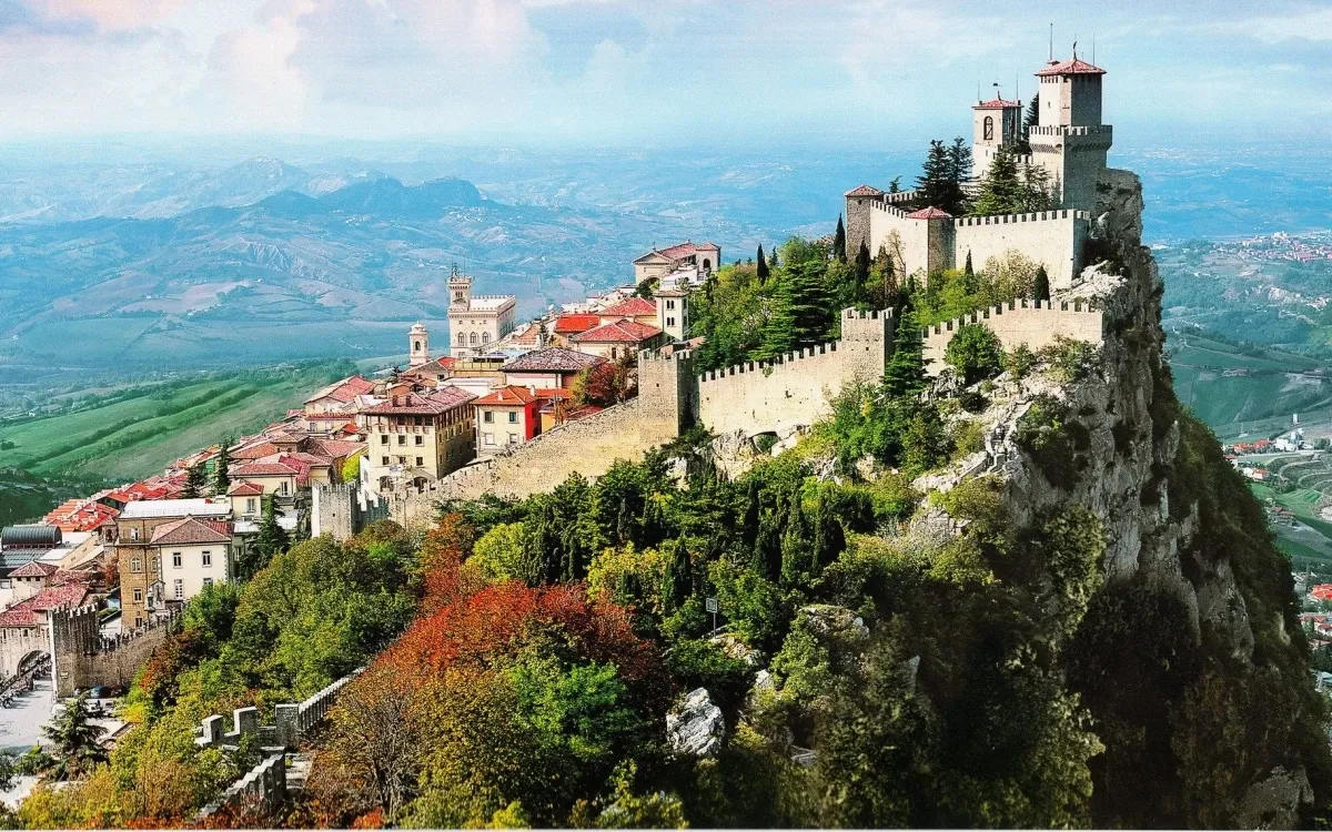Chauffeur Service in San Marino
