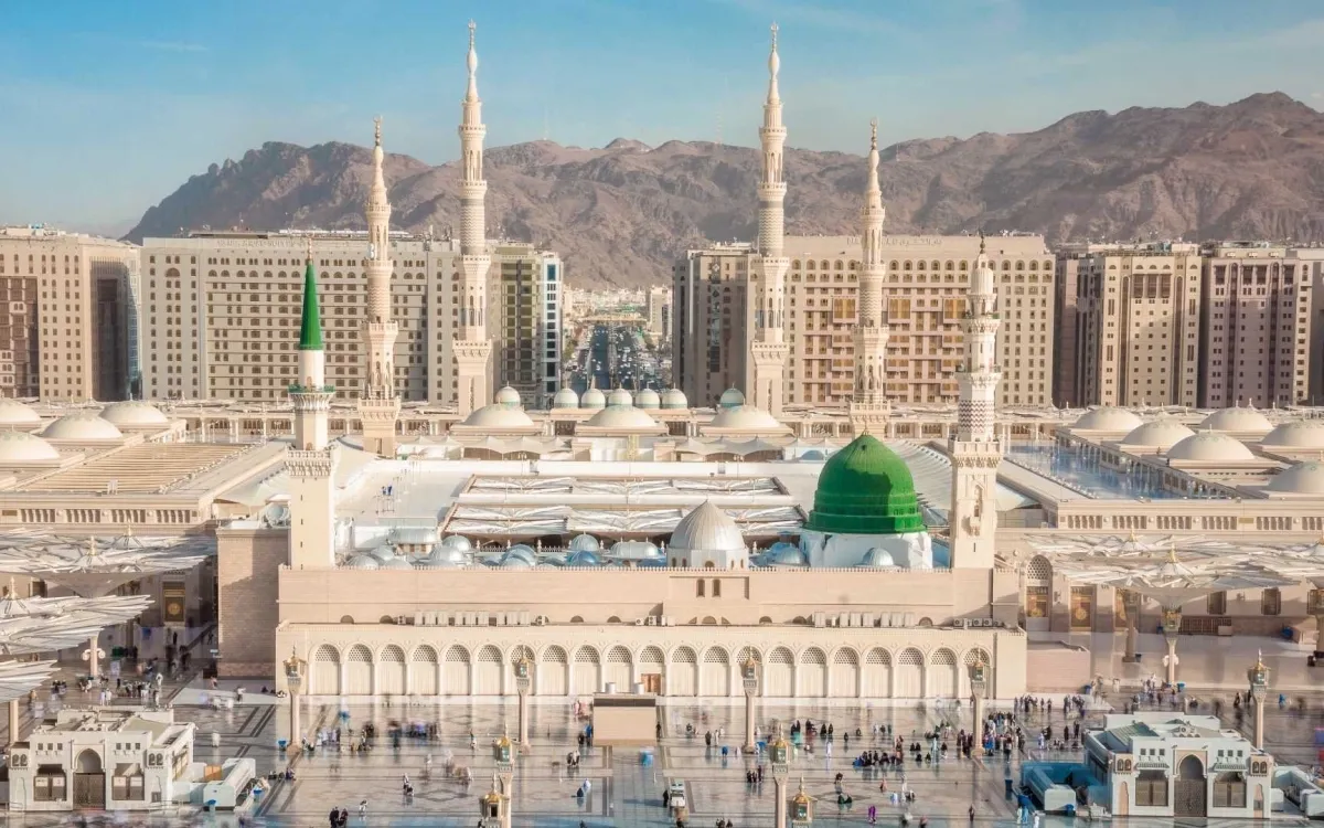 Chauffeur Service in Medina