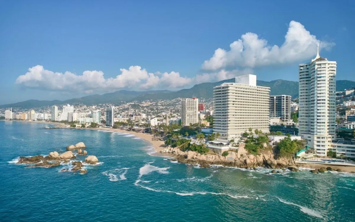 Chauffeur Service in Acapulco